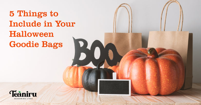 5 Things to Include in Your Halloween Goodie Bags