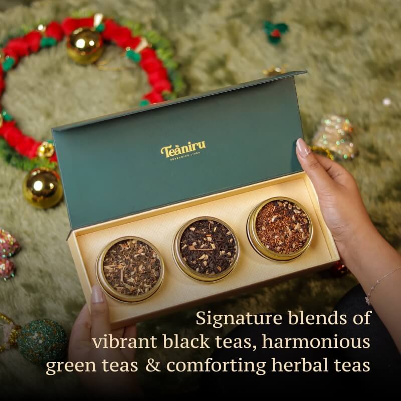 https://teaniru.com/cdn/shop/files/website_listing_giftbox_gourmetteacollection_13.jpg?v=1701408646